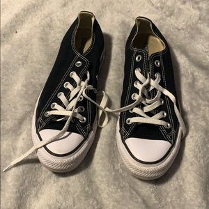 black and white converse all star shoes